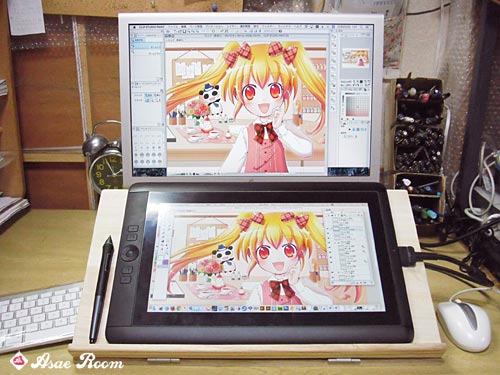 cintiq 13HDとapple cinema display